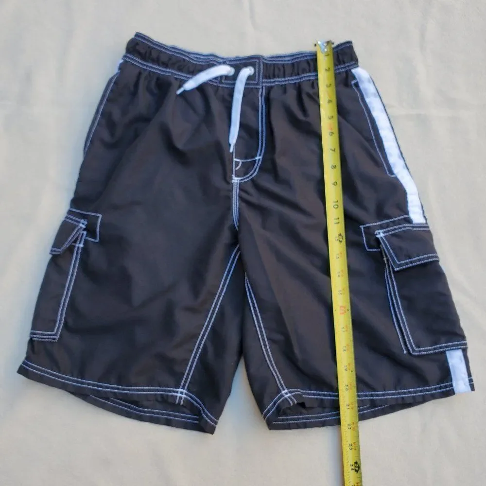 NWOT Kanu Surf black and white swim trunks